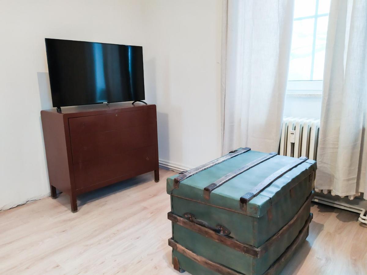 Alte Schule - Fräulein Apartment *